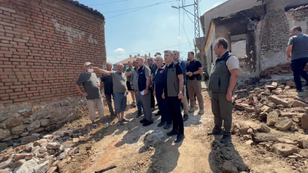 canakkalede yangin incitmedi 7yxkMVuW