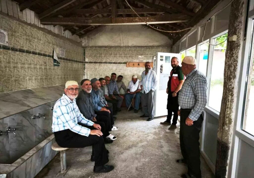 kutahyada ciftcilere bilgilendirme toplantisi ikK8VZ6h