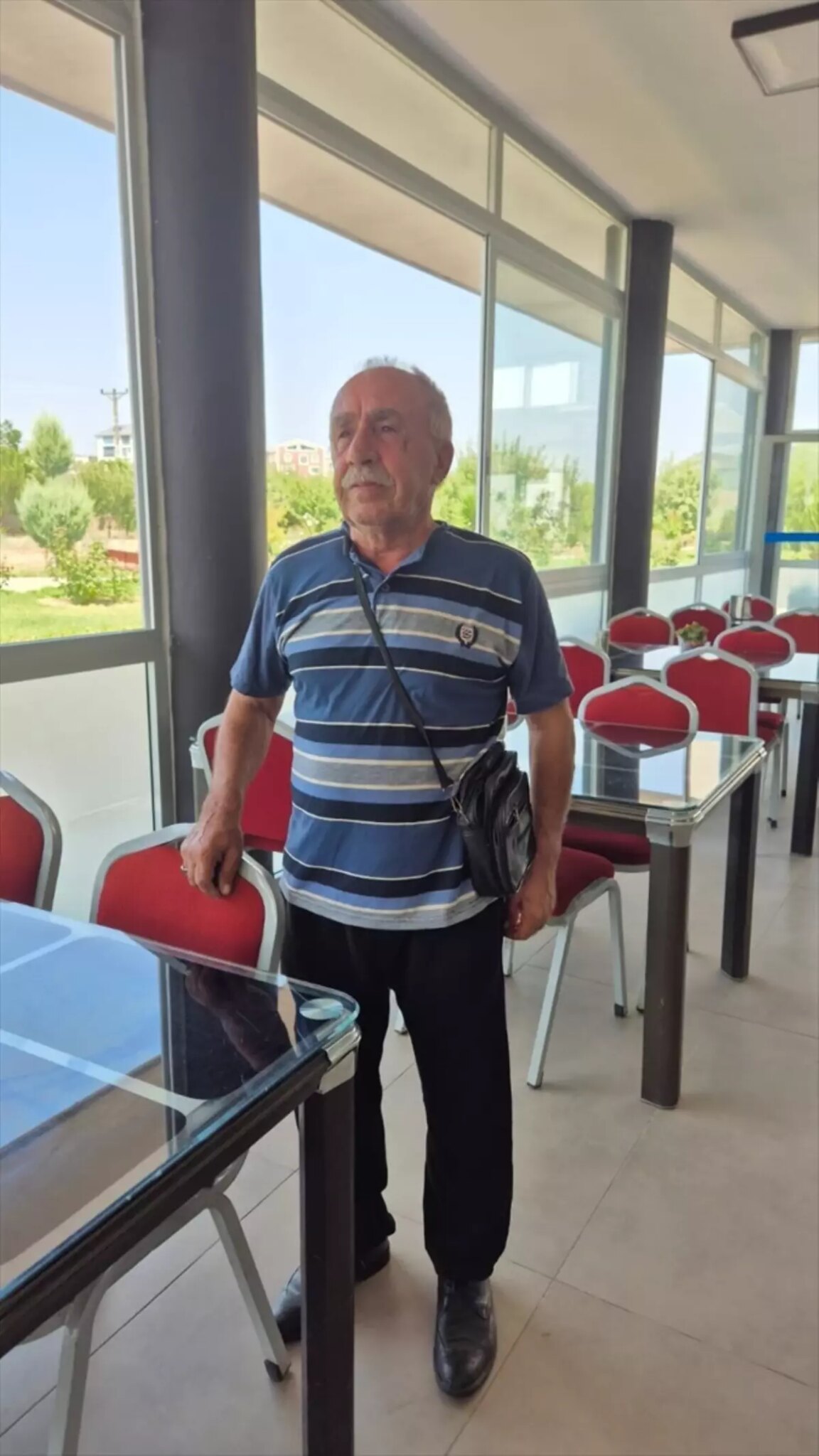 yasli adam huzurevine yerlestirildi iXTmh7rN