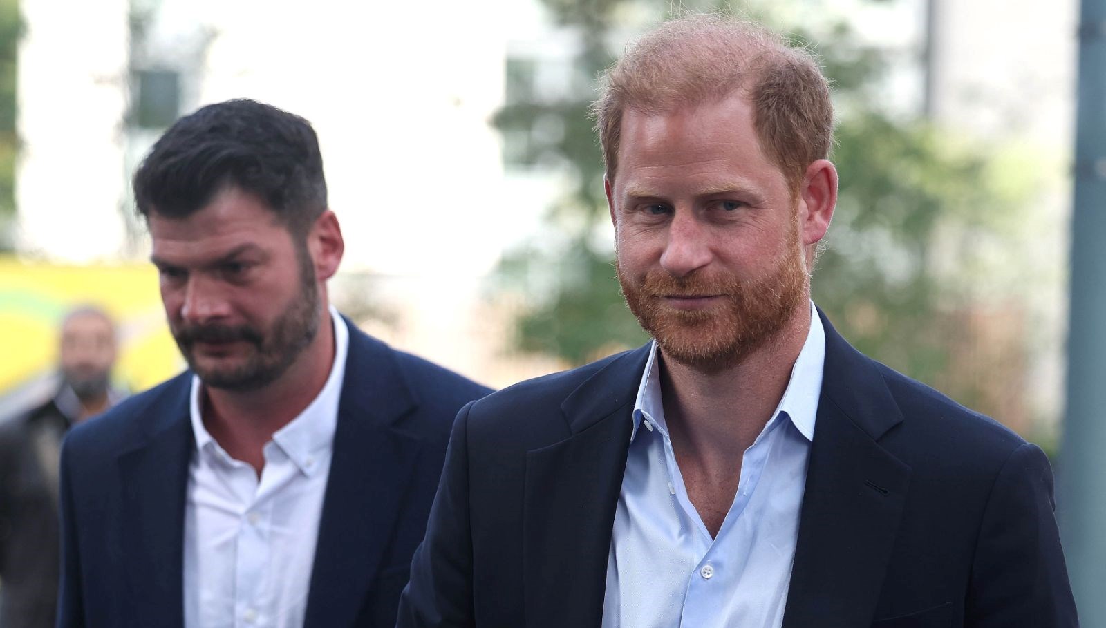 18 ay sonra ilk prens harry babasi kral charles ile gorustu xd2yNyxM