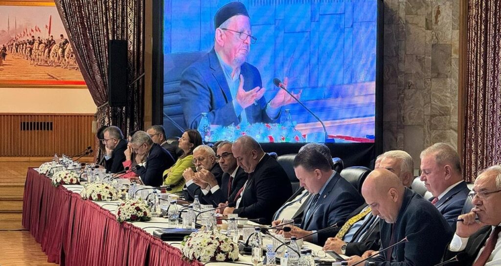 dem partiden aciklama komisyonu terk etmedik ZOl9CGdu