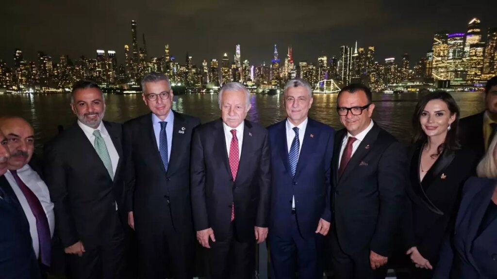 ticaret bakani omer bolat new yorkta turk amerikan is forumuna katildi vRAXd1W9