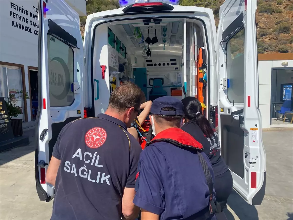 fethiye aciklarinda ticari yatta yaralanan kisi hastaneye kaldirildi 4TJqSdFz