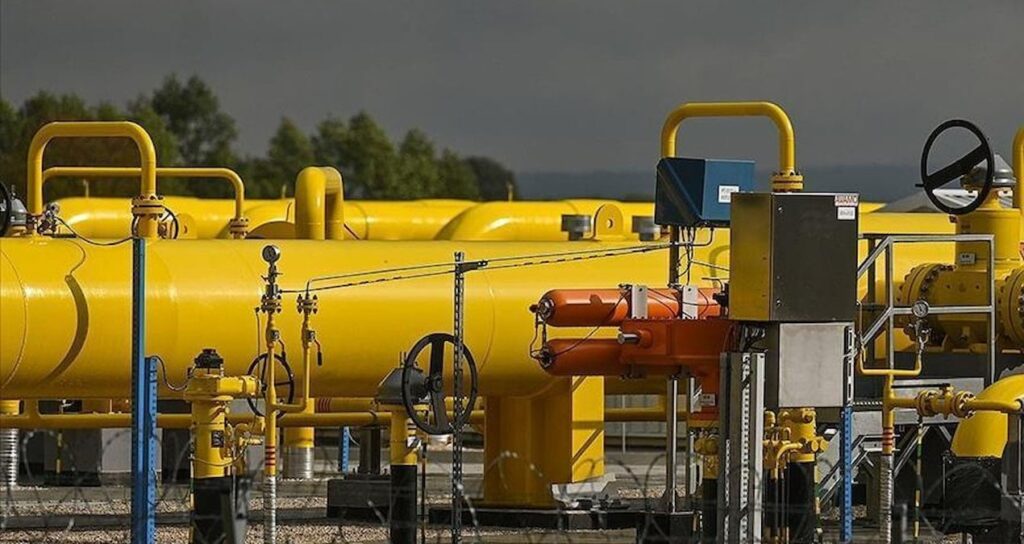 rusyanin petrol ve dogalgaz gelirleri yuzde 266 azaldi QpCj269X.jpg