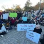 vanda ogrencilerin rojin eylemine mudahale d86Hk2ZO.jpg