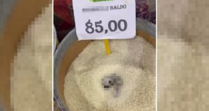 mide-bulandiran-goruntuler-acikta-satilan-pirincin-icinden-cikti-YucBFsUN-1