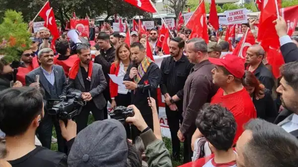 abd-buyukelciligi-onunde-tom-barrack-protestosu-Z8UgC4i1