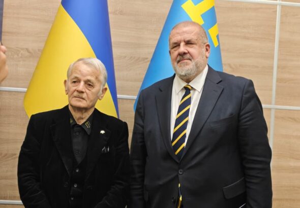 kirimoglundan-trumpa-sert-tepki-ver-alaskayi-ver-californiayi-bizim-topragimizda-pazarlik-yapma-2xnQ2l1x